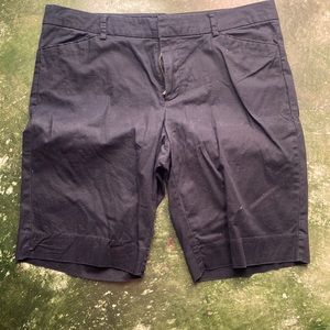 Gap short black